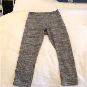 Lululemon High Rise Wunder Under Crop